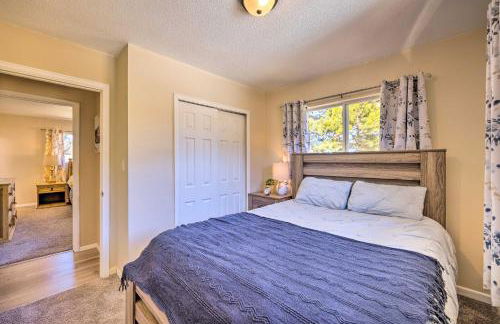 Hike, Bike and Fish Gem with Hot Tub in Woodland Park - Foto 23