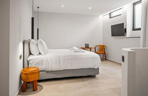 Villa Anassa - Luxurious 4-Bedroom Villa with Private Pool by Temma Villas - Photo 130