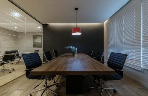 LZ414 - Conforto na Luz: Apto Moderno com Piscina - Foto 26