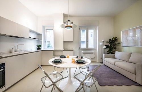 Design and Silence - Wide renovated apartment 2 stops form centrale - Foto 5