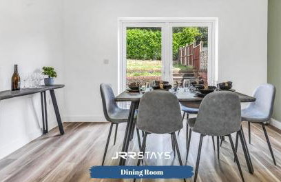 Dudley - Stylish 3 Bedroom Sleeps 6 Wi-Fi - JRR Stays - Foto 42