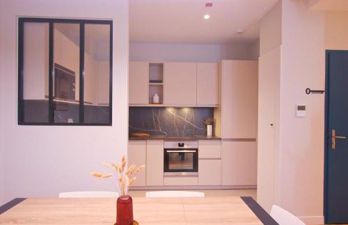 Appartements 3 Chambres de luxe 6 personnes, Centre Ville, Clim, Ascenseur - Foto 19