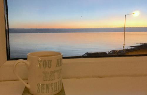 Bay View, Sleeps 18, 7 Bedrooms, 7 Bathrooms, Seafront, Criccieth - Foto 64