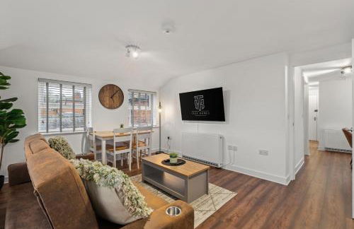Light And Bright Apartment In The Middle Of Andover - Photo 3