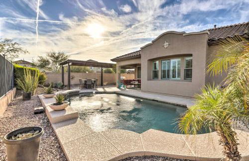 Game Room, Patio! Family-Friendly Goodyear Home - Foto 1