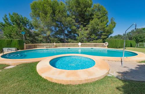 Casa Adosada Esquinera Urbanización Piscina Comunitaria - Photo 27