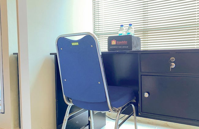 Homey And Best Place Studio Tifolia Apartment - Photo 2