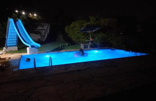 Casa de Pedras na Montanha Stone House - Foto 3