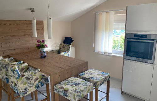 ANDREA, Premium three bedroom apartment, entire floor - Photo 7