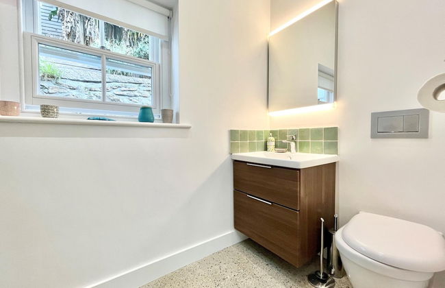 The Vicarage Newlyn 1 Bed River View Parking - Foto 9