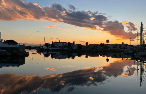 BLAU Apartamento frente a los canales y las puestas de sol de Roses - Foto 13
