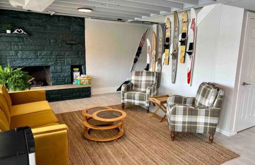 UncleLarry's Lake Place, Sleeps 10 & Hot Tub - Foto 26