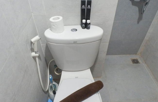 Cozy Stay Studio Apartment At Taman Melati Surabaya - Foto 8