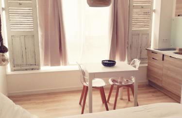 Suite 24 Appart'hôtel-3 étoiles - Foto 3