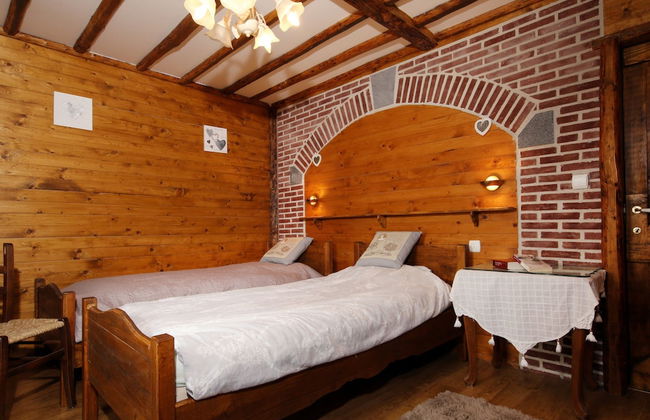 Family House with Large Garden & Games Room near Bambois Lake - Foto 8