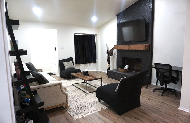 Newly Updated Cozy Home - Foto 10