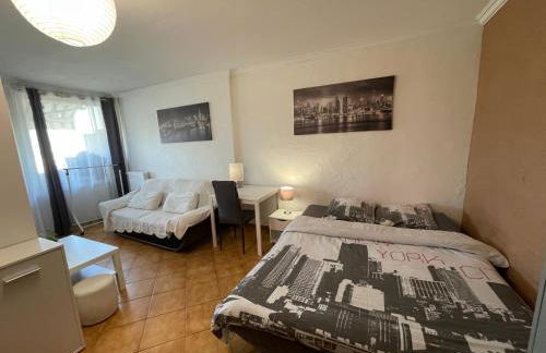 Chambre Privée en colocation dans un appartement Vaulx en Velin Centre - Foto 1