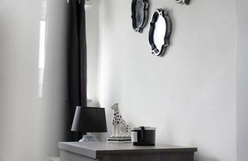 Chic Retreat Coastal Town Sleeps 4 - Foto 22