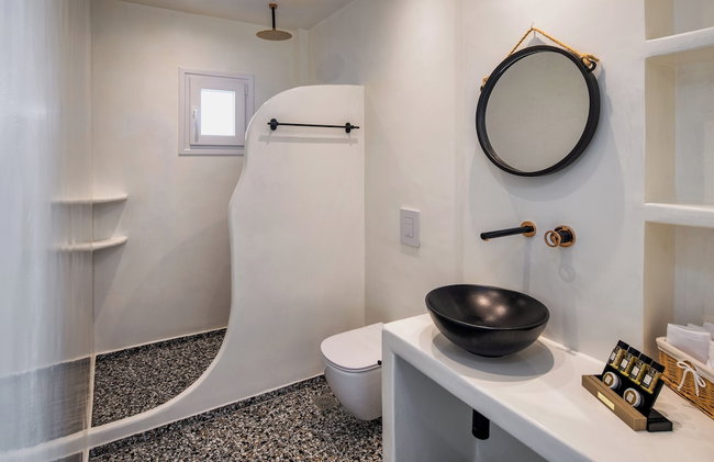 Α Peaceful Seafront Escape in Santorini- Sonus Mare - Foto 47