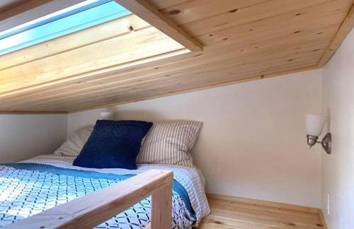 Sunshine Tiny Studio and Loft Close to Downtown - Foto 14