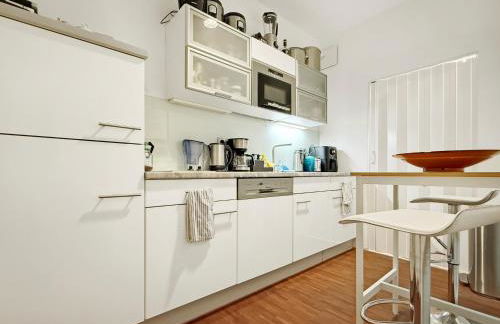 Zentrale Ferienwohnung in München 6 Schlafzimmer, 16 Gäste - Photo 22