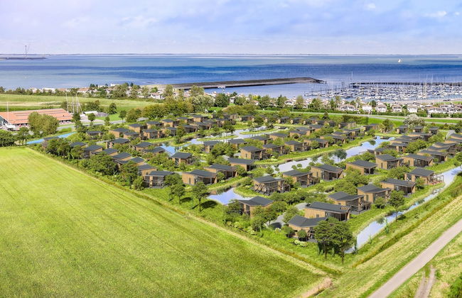 Zeeland Escape w/ Garden - Foto 35