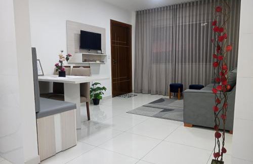 Apartamento completo 3 quartos Suíte Sala Cozinha Lavanderia e perto de tudo - Foto 1