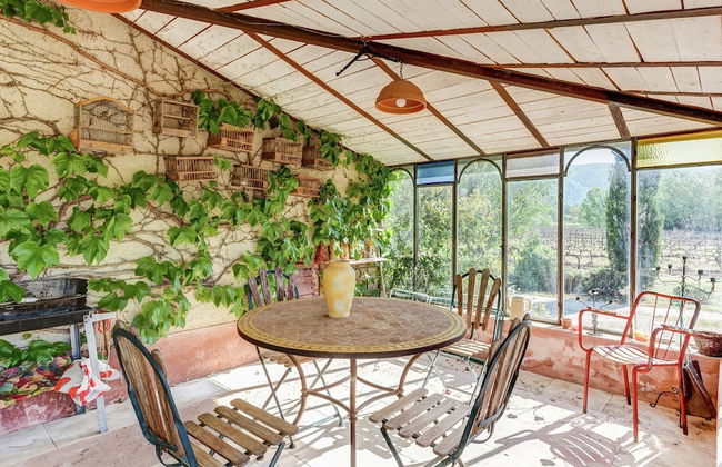 Charming Cottage in Oppede Amidst Vineyards - Foto 34