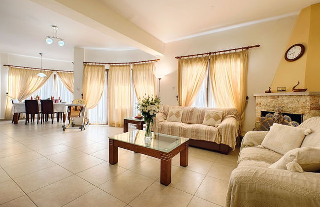 Villa Tsikkos Pende in Argaka - Foto 17