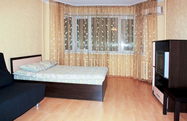 Apartment ALLiS-HALL on Tveritina 42-3 - Photo 1