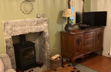 Miners Cottage - Photo 6