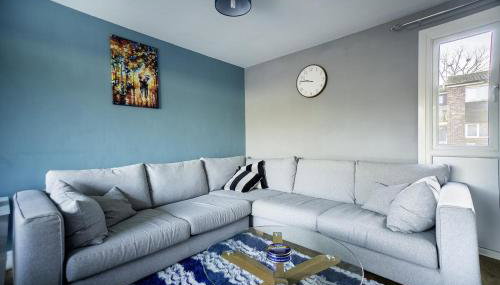 Stylish 3-Bed Home with Garden, Pet Friendly - Foto 2