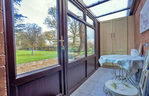 Finest Retreats - South Lodge at Longford - Photo 6