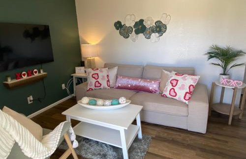 Contemporary 2-Bedroom Rental Unit - Foto 5