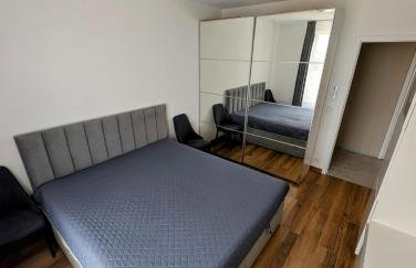 Przystanek Międzylesie Dwupokojowy Apartament z osobną Kuchnią Garażem Self Check-in Blisko CZD - Foto 5