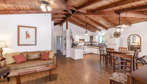 Spacious North Shore Apartment Near V-Land - Foto 2