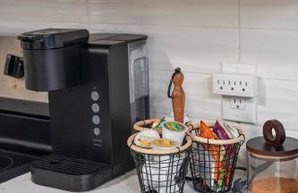 10 Min to Downtown - Smart Tvs - Fast Wi-Fi - Foto 16