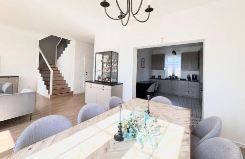 Stylish villa with jacuzzi, terrace, garden, Tatra - Foto 39