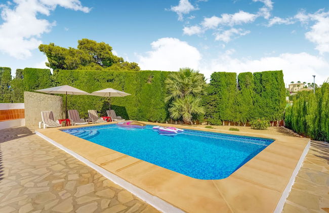 Serene Villa in Calpe With Private Swimming Pool - Photo 27
