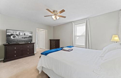 Ohio City 4 Bed 3 TV Free Parking Mins to DT - Foto 20