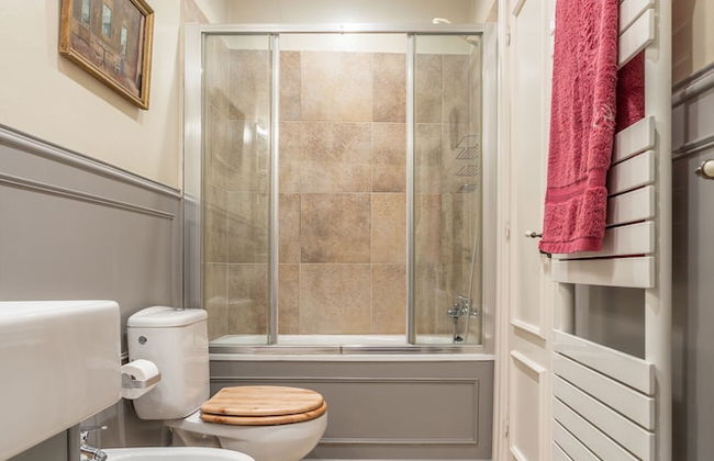 Palacio Real - Photo 38