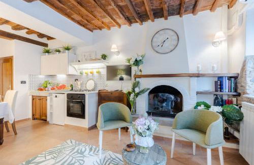 Rio delle Fate, a Fairytale Home along the Stream in Vorno, Lucca - Photo 32