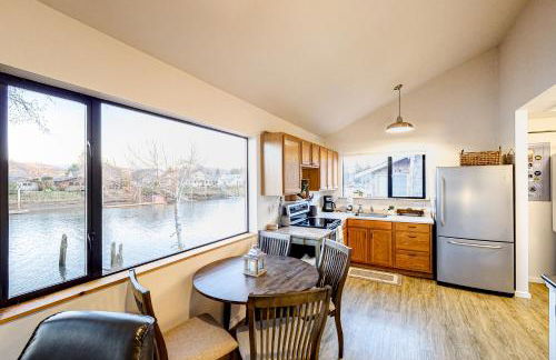 River Otter - Foto 1