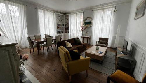 La Villa Louana 2 Charme de l'ancien au cœur de ville - Foto 3