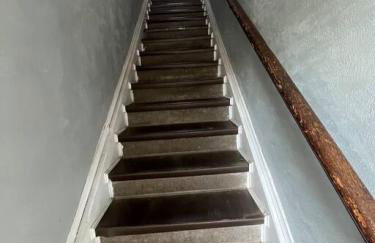 Spacious Apt near Guthrie Packer - Photo 10