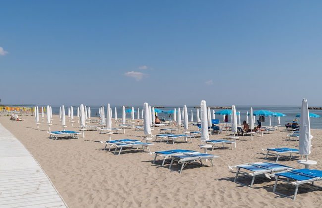 Apartment With Pool in Lido Delle Nazioni - Foto 32