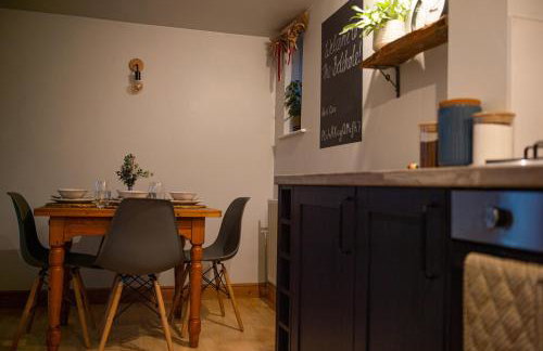 The Bolthole barn with wood-fired hot tub - Foto 4