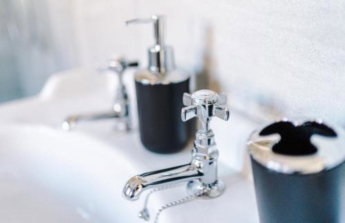 Premium 3-Bed Detached by Papermill, Deeside - Wirral - Foto 48