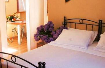 Appartamenti Vacanze e Camere Roccetta Fiorita - Photo 32