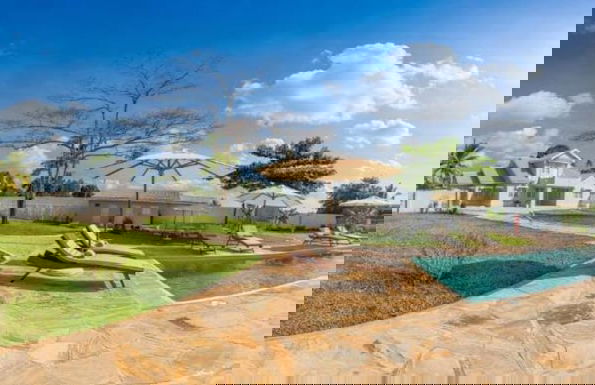 We Call It Home- Bububu - Foto 1